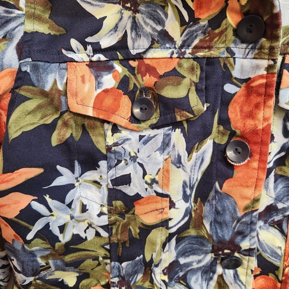 Draper's & Damon's Bold Floral Pattern Jean Jacket Style Size S/P - Picture 5 of 10